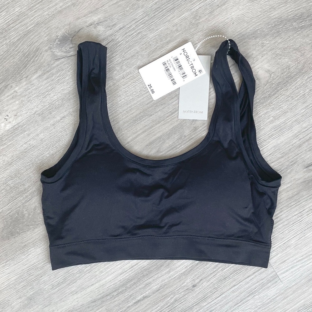 NWT - Nordstrom Black Women's Sports Bra